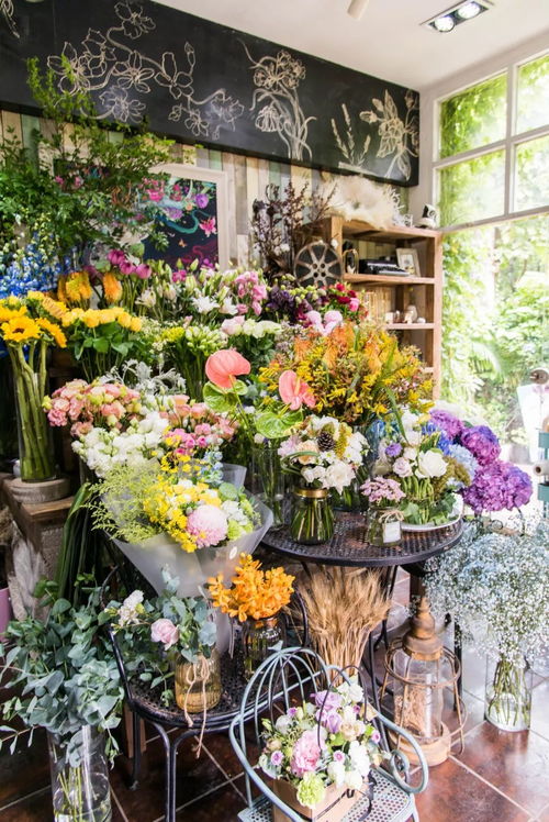 從18㎡小店到1300㎡的跨界空間,他沒學過一天花藝,卻要改造老派花店